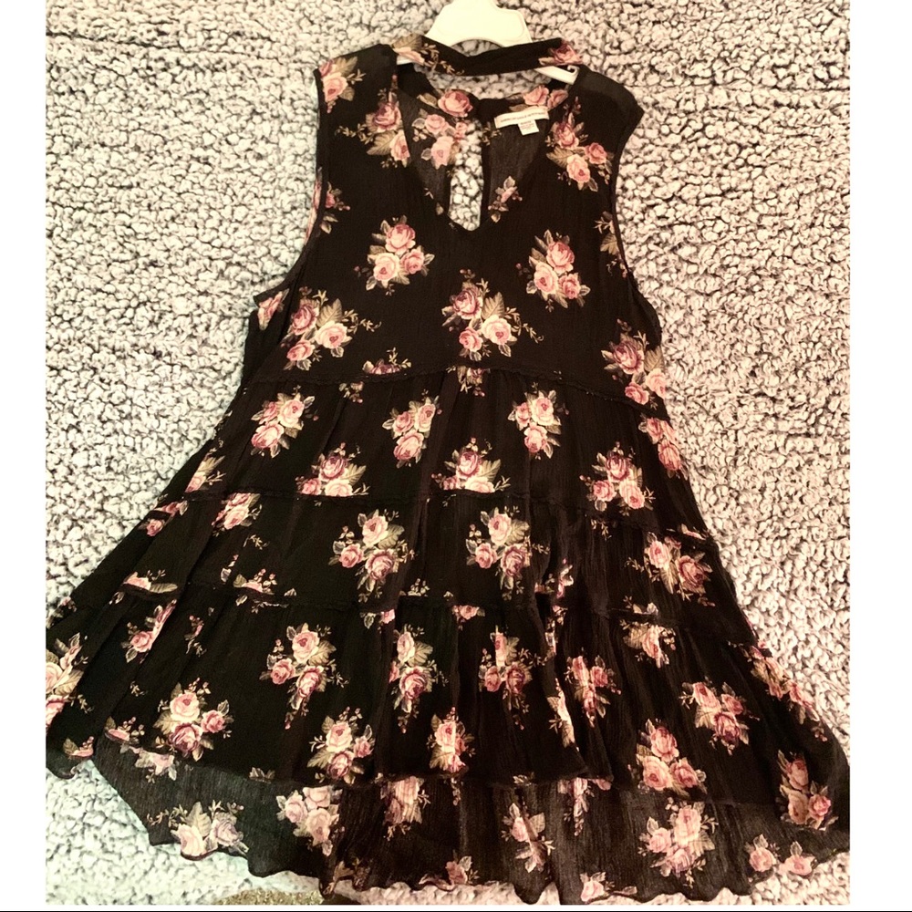 American Eagle Outfitters floral tank top